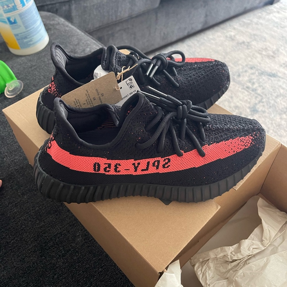 Brand new yeezy 350